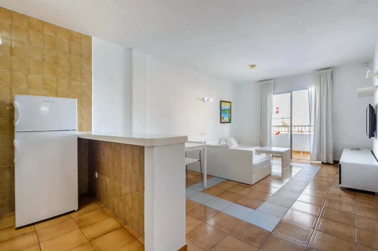Apartamentos San Antonio Beach Apart Otel Sant Antoni de Portmany