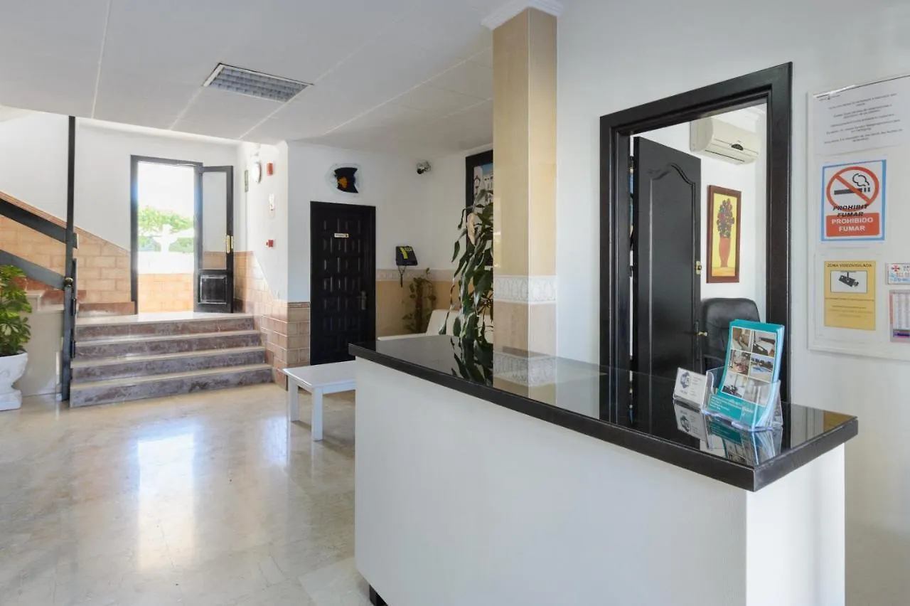 *** Aparthotel Apartamentos San Antonio Beach Španělsko