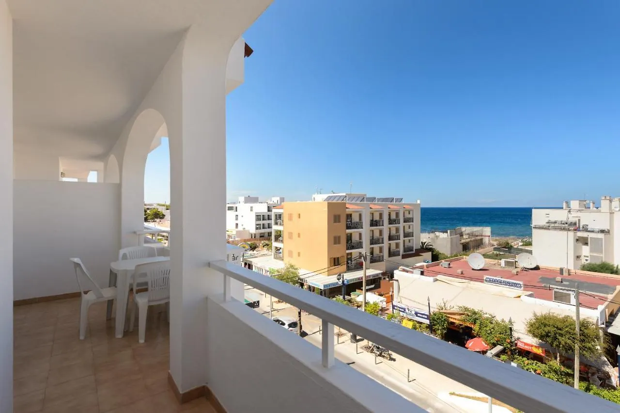 Aparthotel Apartamentos San Antonio Beach